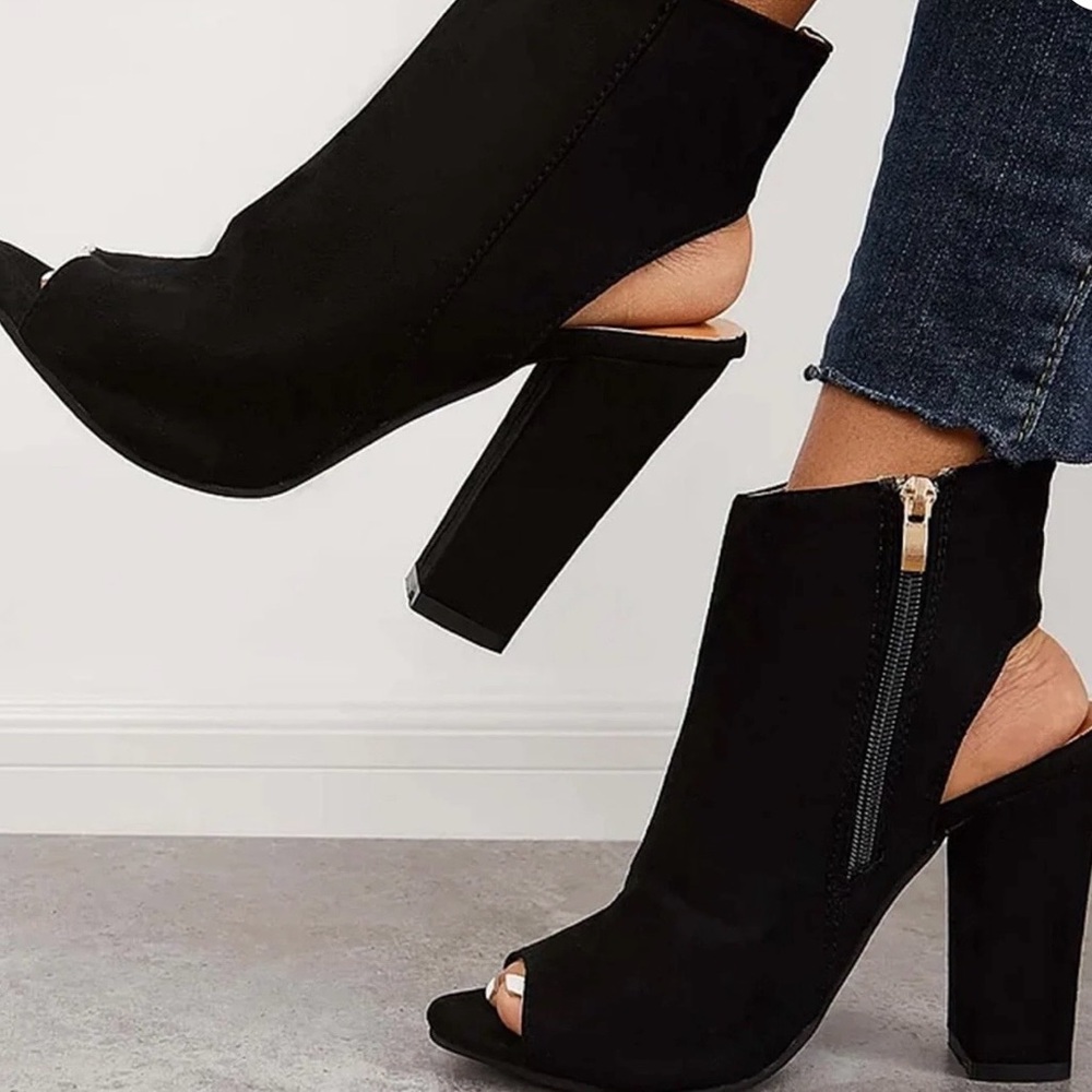 Chic Black Peep-Toe Heeled Boots